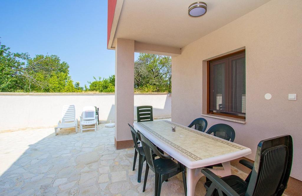 Apartments Racchi Banjole Exterior photo